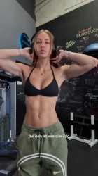 1755253601310542.webm