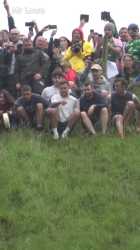 1761592119127561.webm